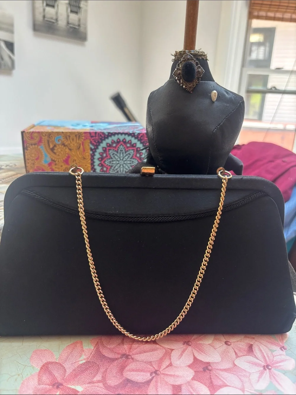 Vintage 1950s Black Cloth Clutch Bag: Gold Tone Snap & Chain Strap